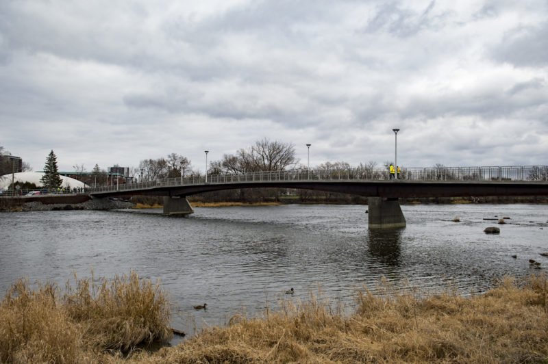 Adàwe Rideau River Pedestrian Bridge - Tomlinson Group